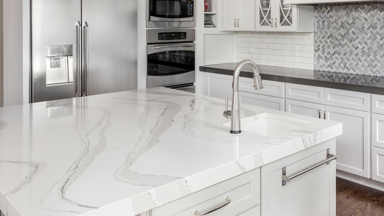 Cleaning marble countertops